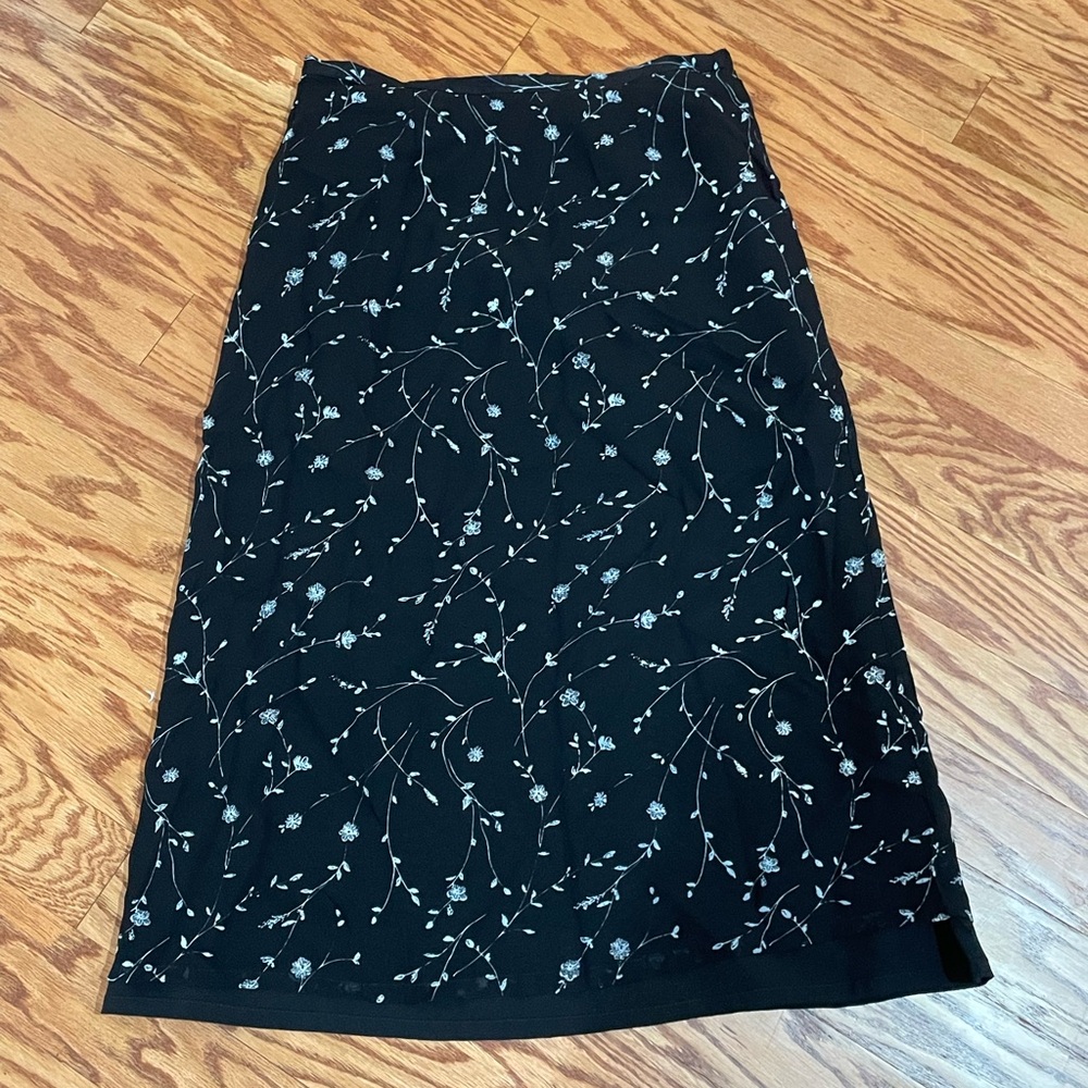 Style & Co. Black Midi Skirt with White Floral Vine Print